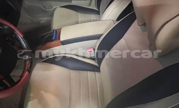 Buy Used Toyota Prius Other Car in Banteay Meanchey in Banteay Meanchey Province Buy Used Toyota Prius Other Car in Banteay Meanchey in Banteay Meanchey Province