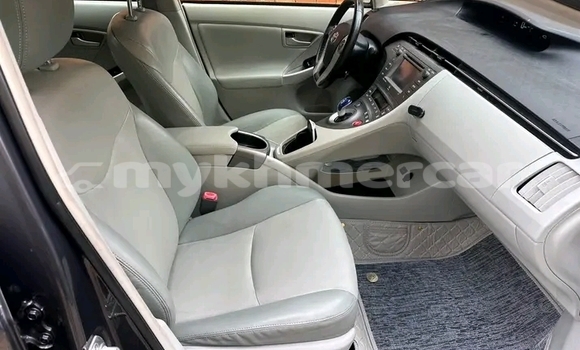 Buy Used Toyota Prius Black Car in Battambang in Battambang Province Buy Used Toyota Prius Black Car in Battambang in Battambang Province