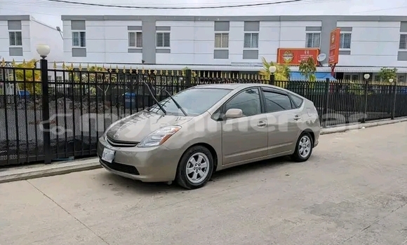 Buy Used Toyota Prius Other Car in Battambang in Battambang Province Buy Used Toyota Prius Other Car in Battambang in Battambang Province