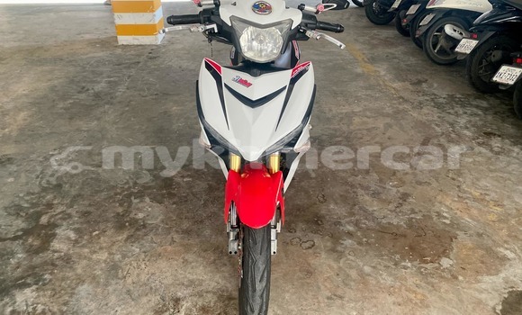 Acheter Occasion Moto Yamaha Vity Blanc à Phnom Penh, Phnom Penh Acheter Occasion Moto Yamaha Vity Blanc à Phnom Penh, Phnom Penh