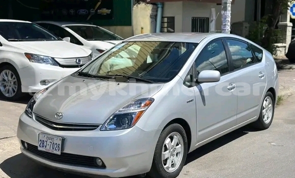 Buy Used Toyota Prius Other Car in Chbar Mon in Kampong Speu Province Buy Used Toyota Prius Other Car in Chbar Mon in Kampong Speu Province
