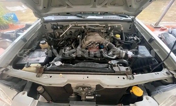 Buy Used Nissan Frontier Other Car in Cheom Ksan in Preah Vihear Province Buy Used Nissan Frontier Other Car in Cheom Ksan in Preah Vihear Province