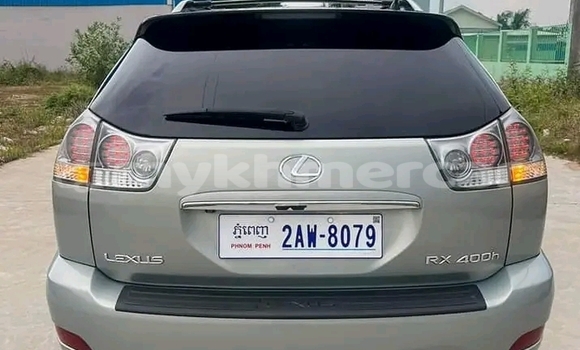 Buy Used Lexus LX 570 Other Car in Cheom Ksan in Preah Vihear Province Buy Used Lexus LX 570 Other Car in Cheom Ksan in Preah Vihear Province