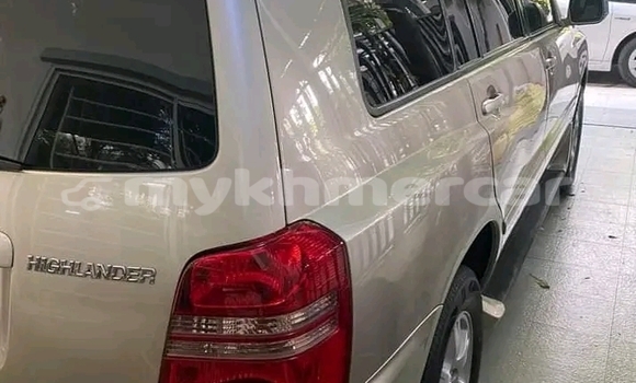 Buy Used Toyota Highlander Other Car in Chbar Mon in Kampong Speu Province Buy Used Toyota Highlander Other Car in Chbar Mon in Kampong Speu Province