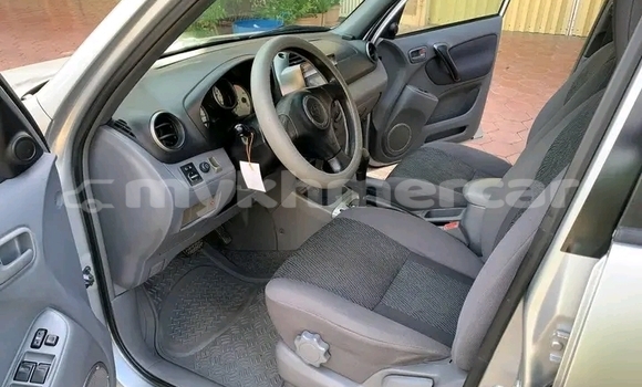 Buy Used Toyota RAV4 Other Car in Cheom Ksan in Preah Vihear Province Buy Used Toyota RAV4 Other Car in Cheom Ksan in Preah Vihear Province