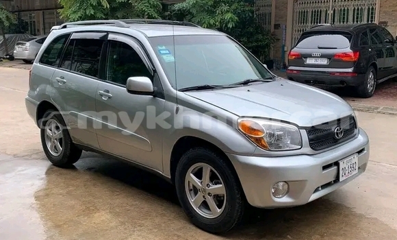 Buy Used Toyota RAV4 Other Car in Cheom Ksan in Preah Vihear Province Buy Used Toyota RAV4 Other Car in Cheom Ksan in Preah Vihear Province