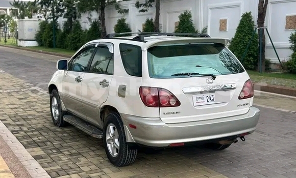 Buy Used Lexus RX 350 Other Car in Kratié in Kratié Province Buy Used Lexus RX 350 Other Car in Kratié in Kratié Province