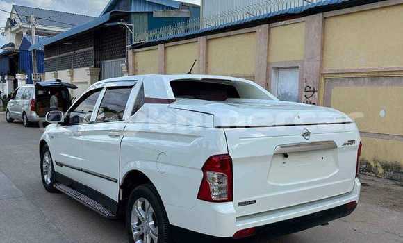 ទិញ បានប្រើ SsangYong Rexton White ឡាន} ក្នុង Cheom Ksan ក្នុង Preah Vihear Province ទិញ បានប្រើ SsangYong Rexton White ឡាន} ក្នុង Cheom Ksan ក្នុង Preah Vihear Province