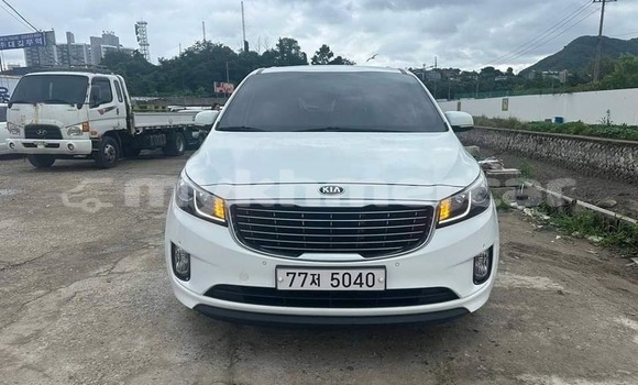 ទិញ បានប្រើ Kia Carnival White ឡាន} ក្នុង Cheom Ksan ក្នុង Preah Vihear Province ទិញ បានប្រើ Kia Carnival White ឡាន} ក្នុង Cheom Ksan ក្នុង Preah Vihear Province