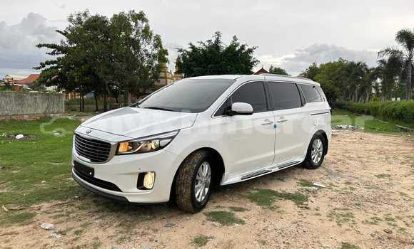 ទិញ បានប្រើ Kia Carnival White ឡាន} ក្នុង Chbar Mon ក្នុង Kampong Speu Province ទិញ បានប្រើ Kia Carnival White ឡាន} ក្នុង Chbar Mon ក្នុង Kampong Speu Province