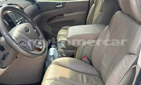 ទិញ បានប្រើ Kia Carnival White ឡាន} ក្នុង Chbar Mon ក្នុង Kampong Speu Province ទិញ បានប្រើ Kia Carnival White ឡាន} ក្នុង Chbar Mon ក្នុង Kampong Speu Province