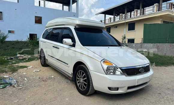 ទិញ បានប្រើ Kia Carnival White ឡាន} ក្នុង Chbar Mon ក្នុង Kampong Speu Province ទិញ បានប្រើ Kia Carnival White ឡាន} ក្នុង Chbar Mon ក្នុង Kampong Speu Province