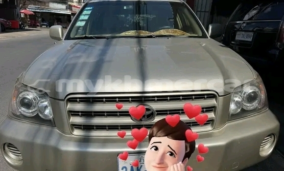 Buy Used Toyota Highlander Other Car in Cheom Ksan in Preah Vihear Province Buy Used Toyota Highlander Other Car in Cheom Ksan in Preah Vihear Province