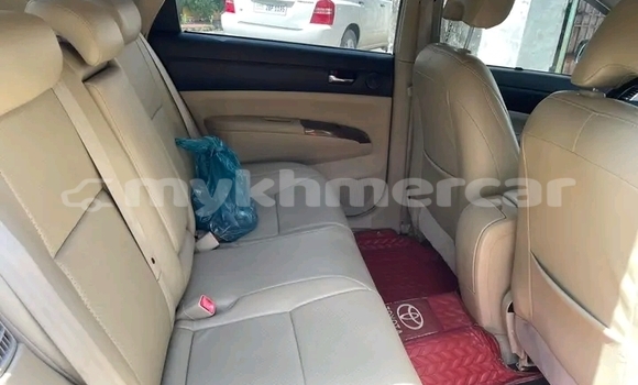 Buy Used Toyota Prius Red Car in Cheom Ksan in Preah Vihear Province Buy Used Toyota Prius Red Car in Cheom Ksan in Preah Vihear Province