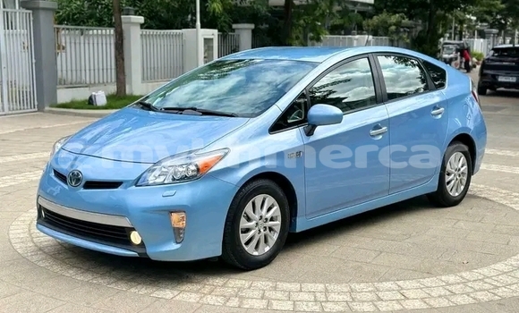Buy Used Toyota Prius Blue Car in Cheom Ksan in Preah Vihear Province Buy Used Toyota Prius Blue Car in Cheom Ksan in Preah Vihear Province