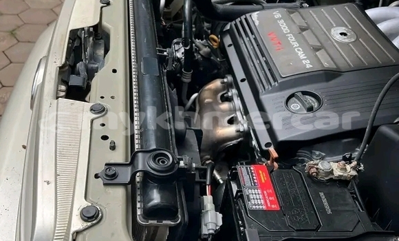 Buy Used Toyota Highlander Other Car in Cheom Ksan in Preah Vihear Province Buy Used Toyota Highlander Other Car in Cheom Ksan in Preah Vihear Province