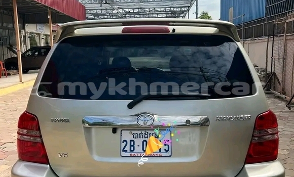 Buy Used Toyota Highlander Other Car in Cheom Ksan in Preah Vihear Province Buy Used Toyota Highlander Other Car in Cheom Ksan in Preah Vihear Province