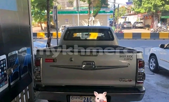 Buy Used Toyota Vigo White Car in Chbar Mon in Kampong Speu Province Buy Used Toyota Vigo White Car in Chbar Mon in Kampong Speu Province