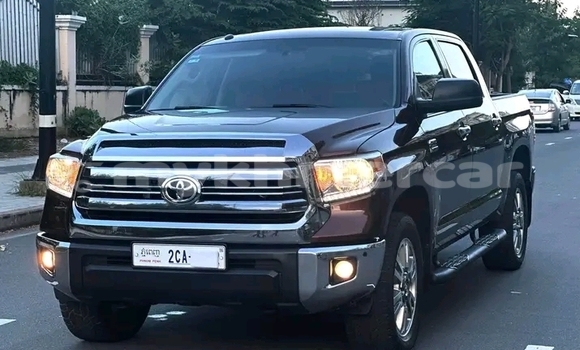 Buy Used Toyota Tundra Black Car in Dăm Thnăm in Kampot Province Buy Used Toyota Tundra Black Car in Dăm Thnăm in Kampot Province