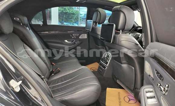 Acheter Occasion Voiture Mercedes-Benz Maybach S-klasse Noir à Doun Kaev, Takeo Province Acheter Occasion Voiture Mercedes-Benz Maybach S-klasse Noir à Doun Kaev, Takeo Province