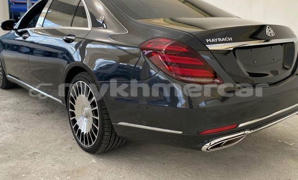 Acheter Occasion Voiture Mercedes-Benz Maybach S-klasse Noir à Doun Kaev, Takeo Province Acheter Occasion Voiture Mercedes-Benz Maybach S-klasse Noir à Doun Kaev, Takeo Province