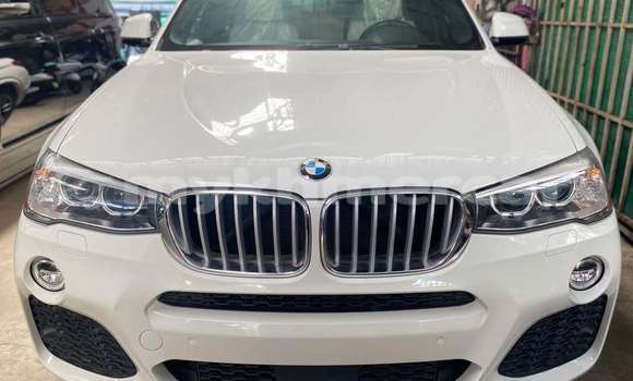 Acheter Occasion Voiture BMW X4 Blanc à Chbar Mon, Kampong Speu Province Acheter Occasion Voiture BMW X4 Blanc à Chbar Mon, Kampong Speu Province