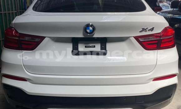 Acheter Occasion Voiture BMW X4 Blanc à Chbar Mon, Kampong Speu Province Acheter Occasion Voiture BMW X4 Blanc à Chbar Mon, Kampong Speu Province