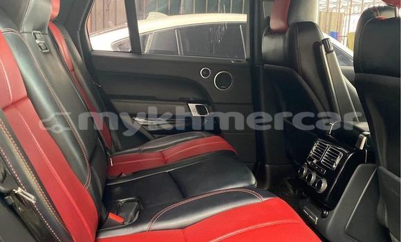 Acheter Occasion Voiture Land Rover Range Rover Vogue Noir à Bavet, Svay Rieng Province Acheter Occasion Voiture Land Rover Range Rover Vogue Noir à Bavet, Svay Rieng Province