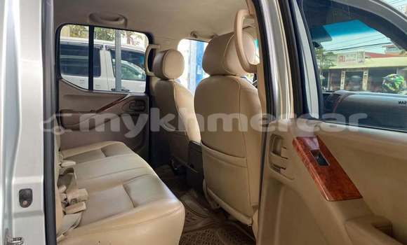 Buy Used Nissan Frontier Blue Car in Chbar Mon in Kampong Speu Province Buy Used Nissan Frontier Blue Car in Chbar Mon in Kampong Speu Province