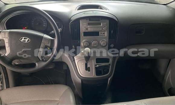 Buy Used Hyundai Starex Other Car in Chbar Mon in Kampong Speu Province Buy Used Hyundai Starex Other Car in Chbar Mon in Kampong Speu Province