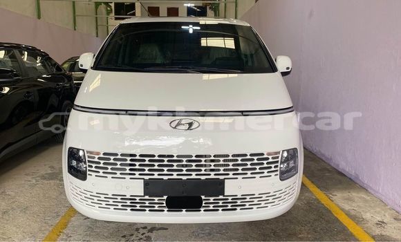 Acheter Occasion Voiture Hyundai Starex Blanc à Chbar Mon, Kampong Speu Province Acheter Occasion Voiture Hyundai Starex Blanc à Chbar Mon, Kampong Speu Province