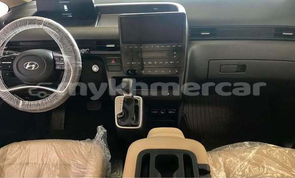 Acheter Occasion Voiture Hyundai Starex Blanc à Chbar Mon, Kampong Speu Province Acheter Occasion Voiture Hyundai Starex Blanc à Chbar Mon, Kampong Speu Province