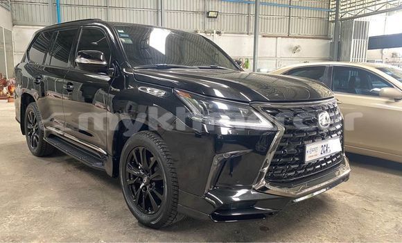 Acheter Occasion Voiture Lexus LX 570 Noir à Chbar Mon, Kampong Speu Province Acheter Occasion Voiture Lexus LX 570 Noir à Chbar Mon, Kampong Speu Province