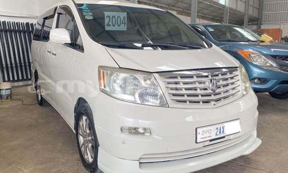 Buy Used Toyota Alphard White Car in Chbar Mon in Kampong Speu Province Buy Used Toyota Alphard White Car in Chbar Mon in Kampong Speu Province