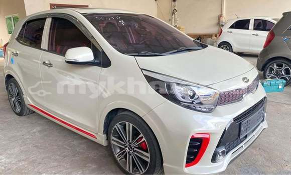 Acheter Occasion Voiture Kia Morning Blanc à Chbar Mon, Kampong Speu Province Acheter Occasion Voiture Kia Morning Blanc à Chbar Mon, Kampong Speu Province
