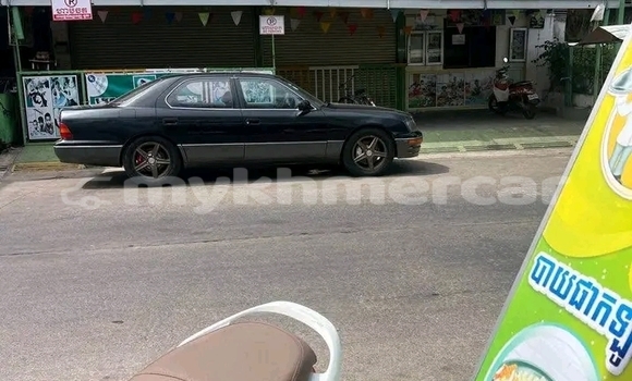 Acheter Occasion Voiture Lexus IS Noir à Thmar Kol, Battambang Province Acheter Occasion Voiture Lexus IS Noir à Thmar Kol, Battambang Province