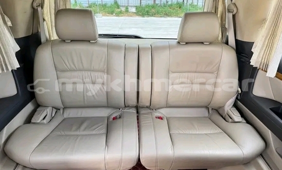 Acheter Occasion Voiture Toyota Alphard Blanc à Chbar Mon, Kampong Speu Province Acheter Occasion Voiture Toyota Alphard Blanc à Chbar Mon, Kampong Speu Province