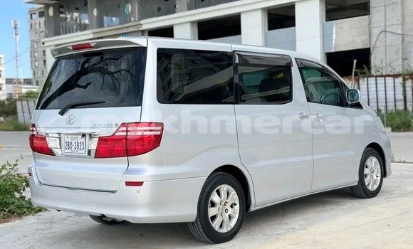 Acheter Occasion Voiture Toyota Alphard Blanc à Chbar Mon, Kampong Speu Province Acheter Occasion Voiture Toyota Alphard Blanc à Chbar Mon, Kampong Speu Province