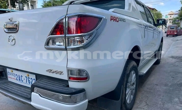 Acheter Occasion Voiture Mazda BT-50 Autre à Chbar Mon, Kampong Speu Province Acheter Occasion Voiture Mazda BT-50 Autre à Chbar Mon, Kampong Speu Province