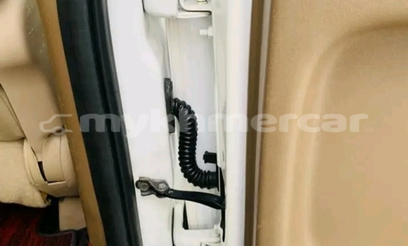 Acheter Occasion Voiture Nissan Frontier Blanc à Chbar Mon, Kampong Speu Province Acheter Occasion Voiture Nissan Frontier Blanc à Chbar Mon, Kampong Speu Province