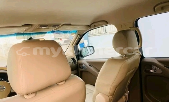 Acheter Occasion Voiture Nissan Frontier Blanc à Chbar Mon, Kampong Speu Province Acheter Occasion Voiture Nissan Frontier Blanc à Chbar Mon, Kampong Speu Province