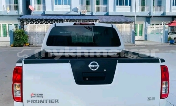 Acheter Occasion Voiture Nissan Frontier Blanc à Chbar Mon, Kampong Speu Province Acheter Occasion Voiture Nissan Frontier Blanc à Chbar Mon, Kampong Speu Province
