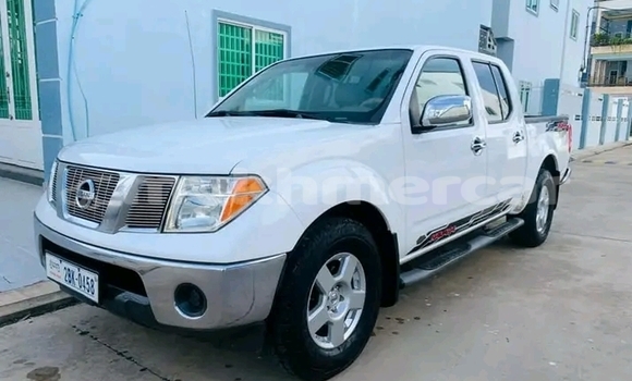 Acheter Occasion Voiture Nissan Frontier Blanc à Chbar Mon, Kampong Speu Province Acheter Occasion Voiture Nissan Frontier Blanc à Chbar Mon, Kampong Speu Province