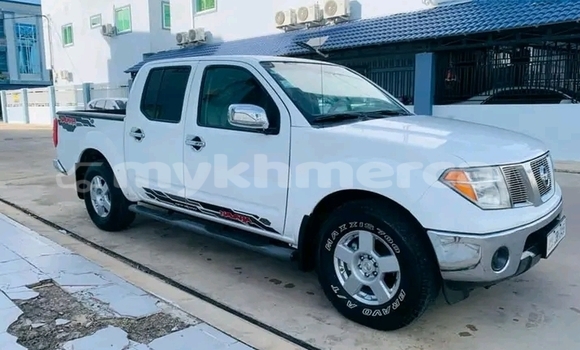 Acheter Occasion Voiture Nissan Frontier Blanc à Chbar Mon, Kampong Speu Province Acheter Occasion Voiture Nissan Frontier Blanc à Chbar Mon, Kampong Speu Province