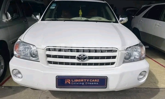 Acheter Occasion Voiture Toyota Highlander Blanc à Banteay Meanchey, Banteay Meanchey Province Acheter Occasion Voiture Toyota Highlander Blanc à Banteay Meanchey, Banteay Meanchey Province