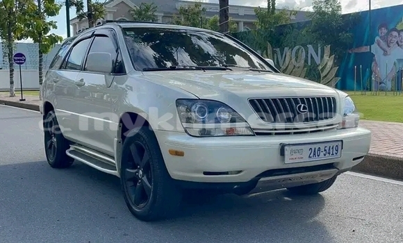 Buy Used Lexus RX 330 Other Car in Chbar Mon in Kampong Speu Province Buy Used Lexus RX 330 Other Car in Chbar Mon in Kampong Speu Province