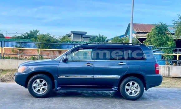 Buy Used Toyota Highlander Black Car in Kampong Chhnang in Kampong Chhnang Province Buy Used Toyota Highlander Black Car in Kampong Chhnang in Kampong Chhnang Province