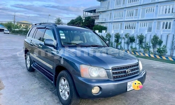 Buy Used Toyota Highlander Black Car in Kampong Chhnang in Kampong Chhnang Province Buy Used Toyota Highlander Black Car in Kampong Chhnang in Kampong Chhnang Province