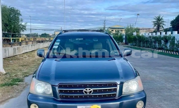 Buy Used Toyota Highlander Black Car in Kampong Chhnang in Kampong Chhnang Province Buy Used Toyota Highlander Black Car in Kampong Chhnang in Kampong Chhnang Province
