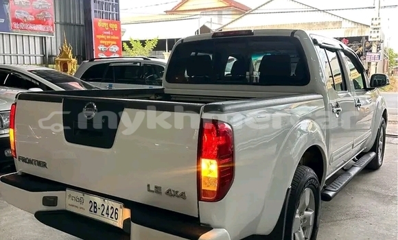 Buy Used Nissan Frontier White Car in Chbar Mon in Kampong Speu Province Buy Used Nissan Frontier White Car in Chbar Mon in Kampong Speu Province
